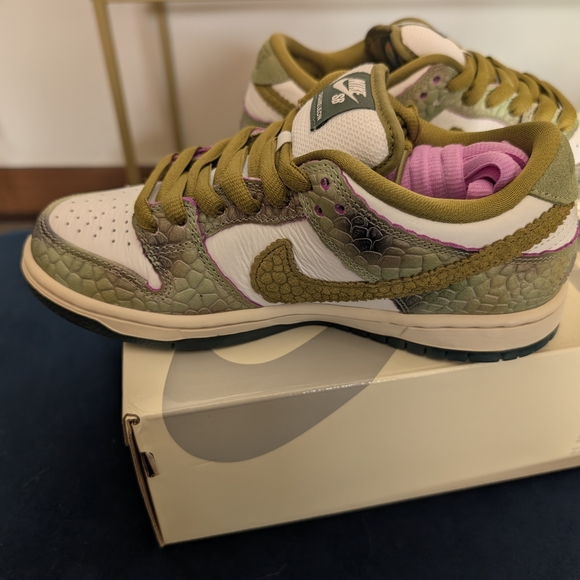 Nike SB Dunk Low \